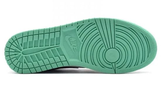 Air Jordan 1 Retro Low Cyan