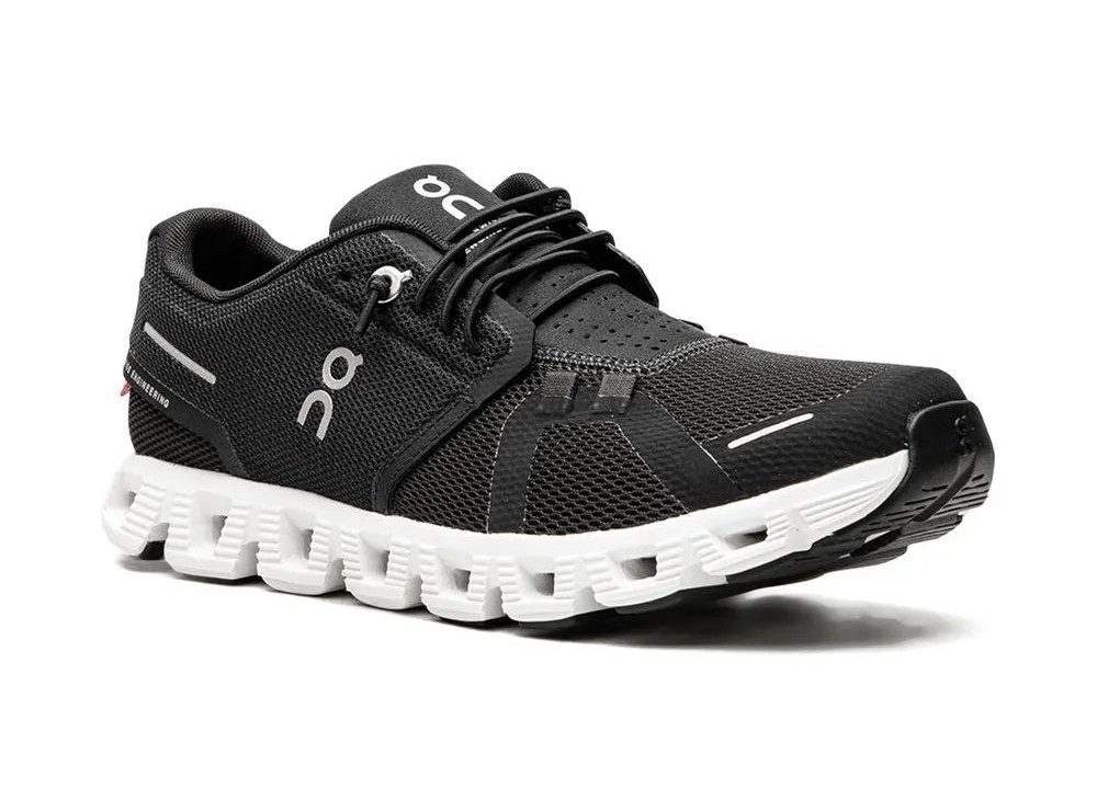 On Cloud 6 – White / Black