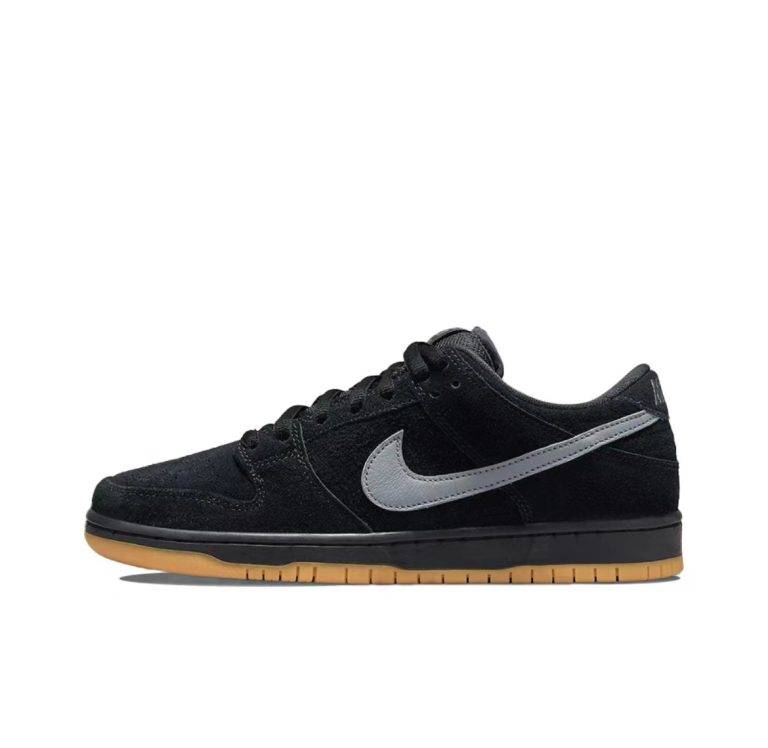 Nike Dunk Low "Black Fog"