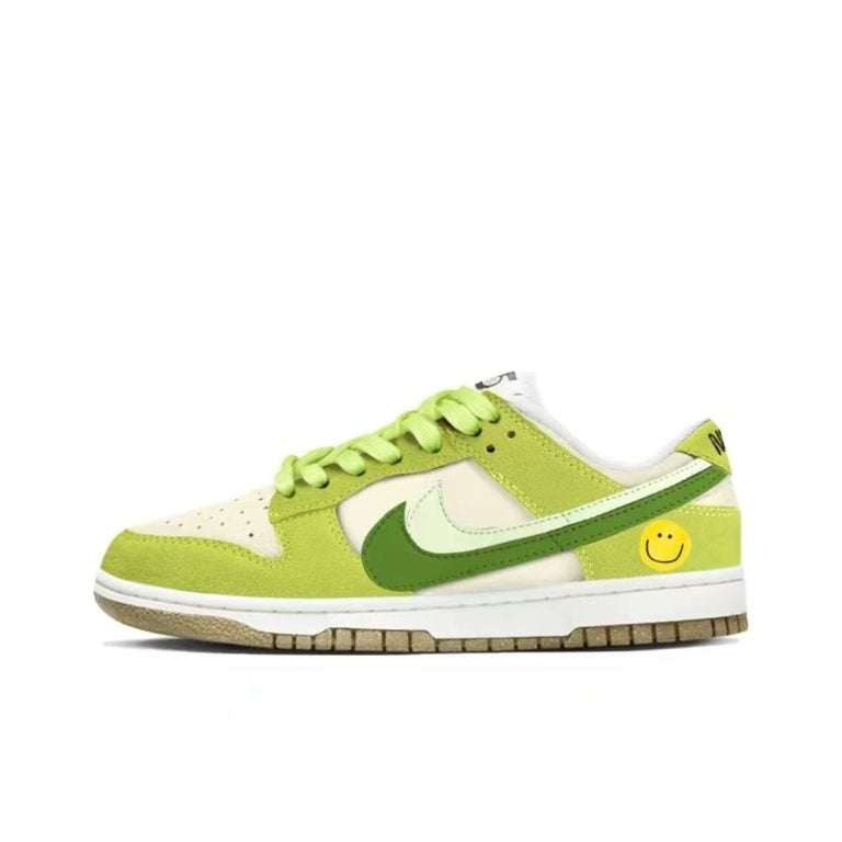 Nike Dunk Low "Green Apple"