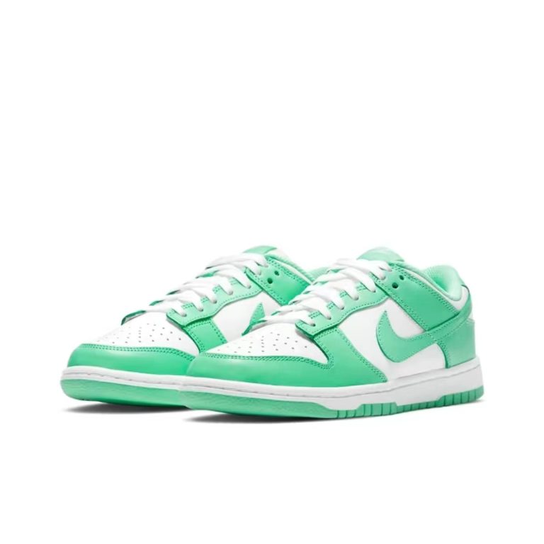 Nike Dunk Low "Clear Jade"