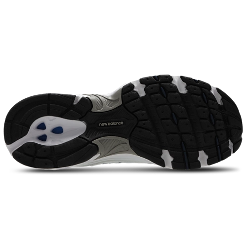 New Balance 530 en plateado blanco y azul marino